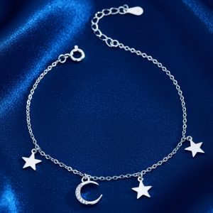 Lắc chân the moon