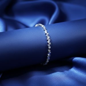 Lắc tay "Dấu Ấn Tinh Giản - The Signature Band"